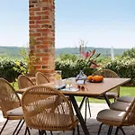 Rustic Cardamine With A Pool In Istria