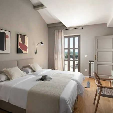 Villa Rustic Cardamine With A Pool In Istria *